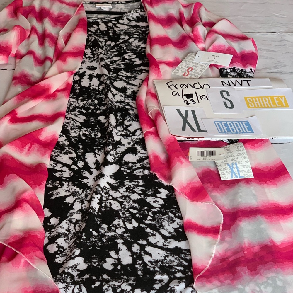 TieDye LuLaRoe Outfit XL Debbie / S Shirley